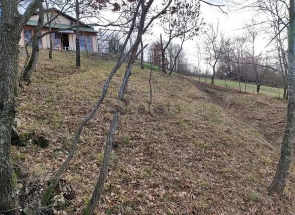 appartamento in vendita a Varsi in zona Contile