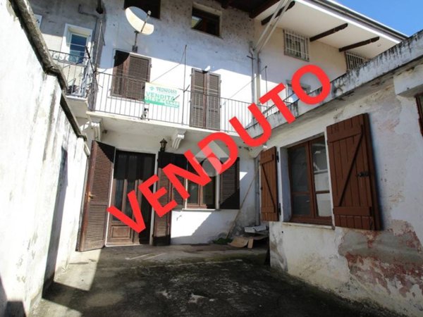 casa indipendente in vendita a Saluggia