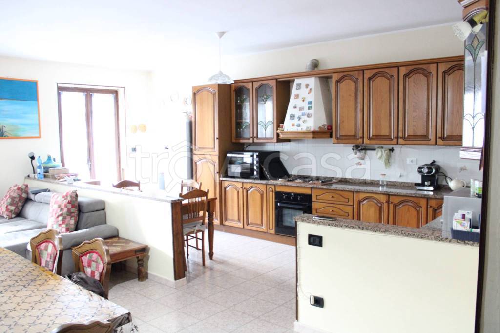 casa indipendente in vendita a Saluggia