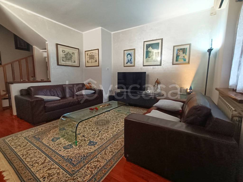 casa indipendente in vendita a Saluggia