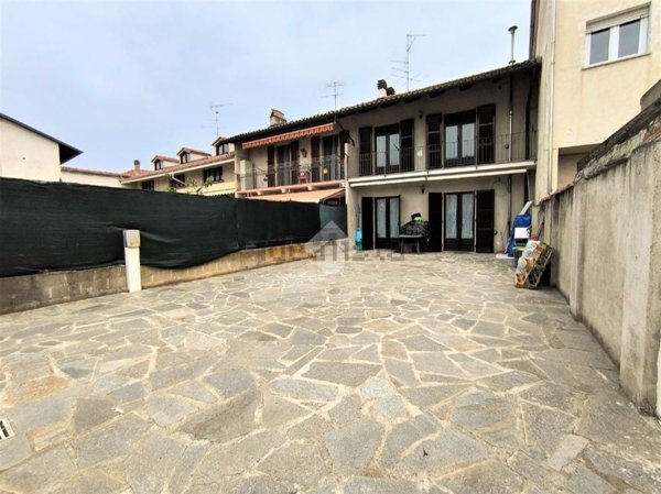 casa indipendente in vendita a Saluggia