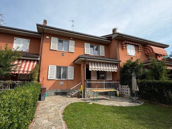 casa indipendente in vendita a Saluggia