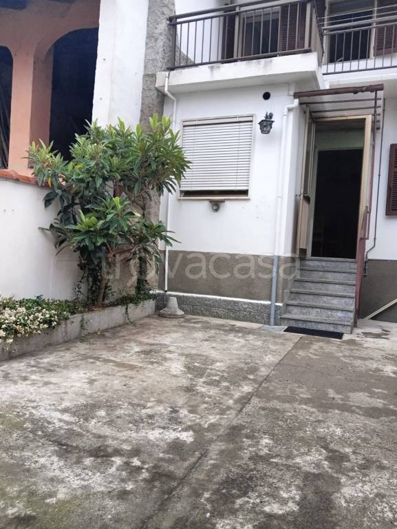 casa indipendente in vendita a Saluggia