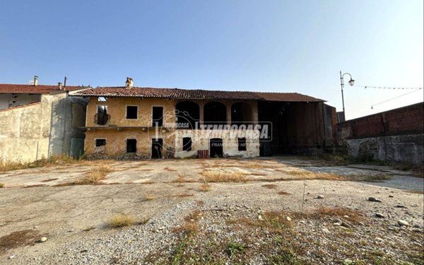 casa indipendente in vendita a Saluggia