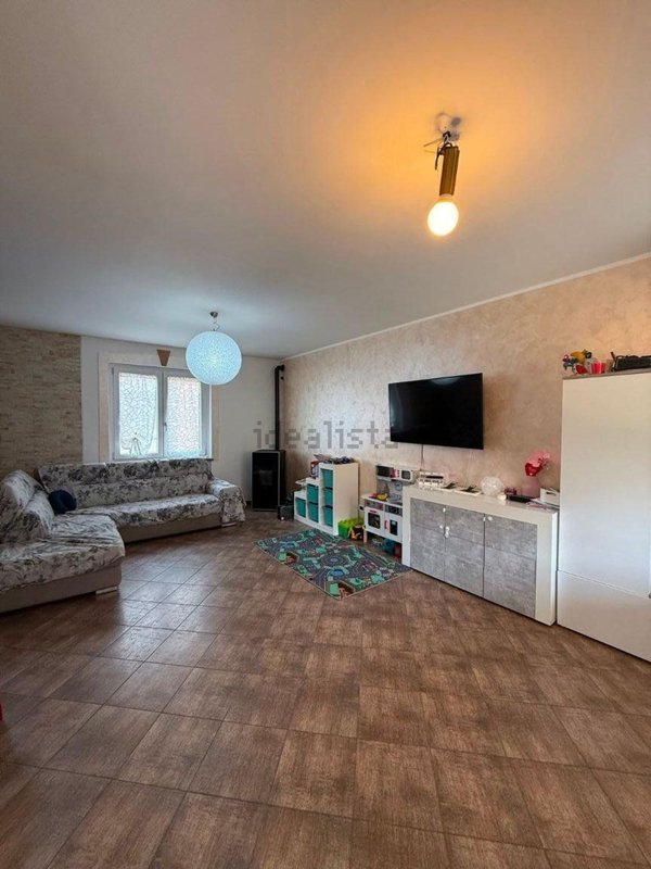 casa indipendente in vendita a Saluggia