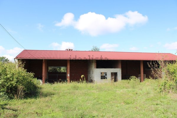 casa indipendente in vendita a Saluggia