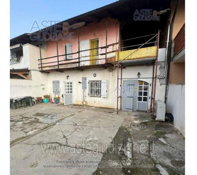casa indipendente in vendita a Saluggia