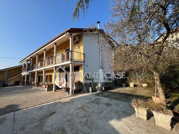 casa indipendente in vendita a Saluggia