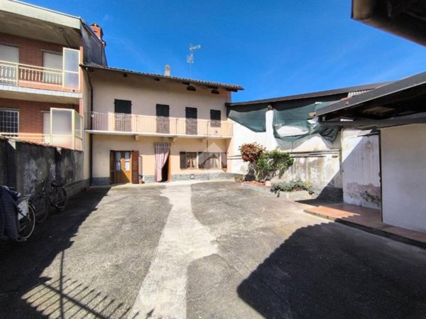 casa indipendente in vendita a Saluggia