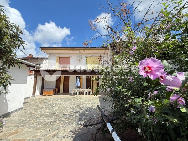casa indipendente in vendita a Saluggia