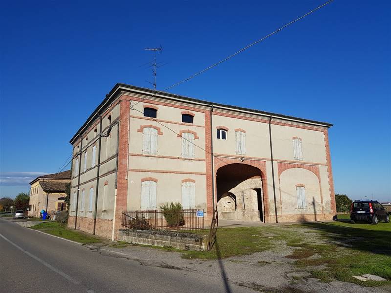 casa indipendente in vendita a Sissa Trecasali in zona Sissa