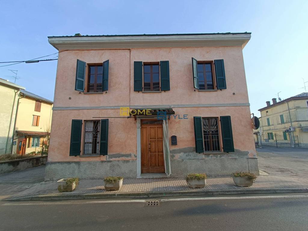 casa indipendente in vendita a Sissa Trecasali in zona Coltaro