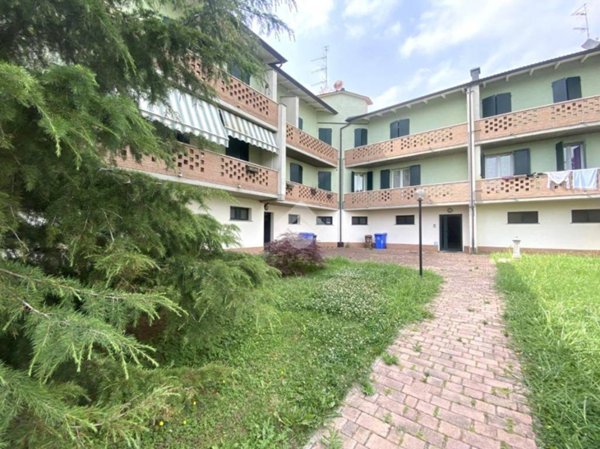 appartamento in vendita a Sissa Trecasali in zona Trecasali