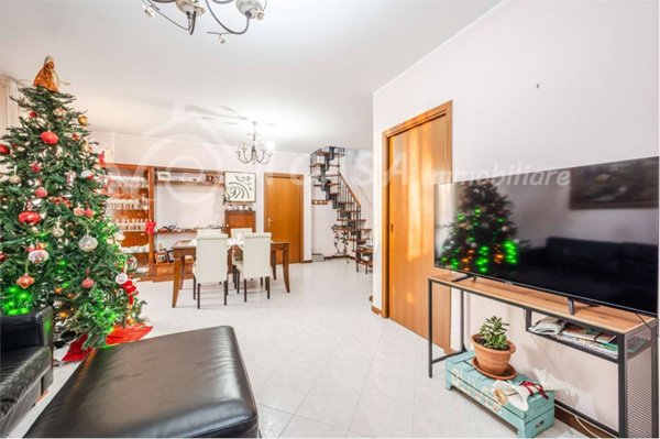appartamento in vendita a Sissa Trecasali