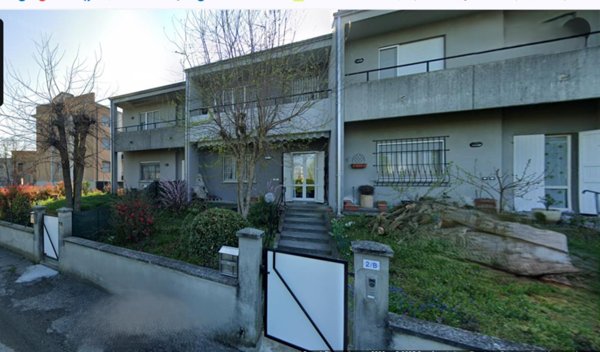 casa indipendente in vendita a Sissa Trecasali