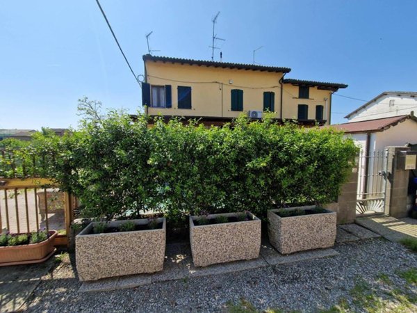 casa indipendente in vendita a Sissa Trecasali in zona Coltaro