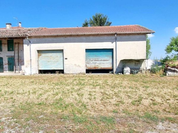 ufficio in vendita a Sissa Trecasali in zona San Nazzaro