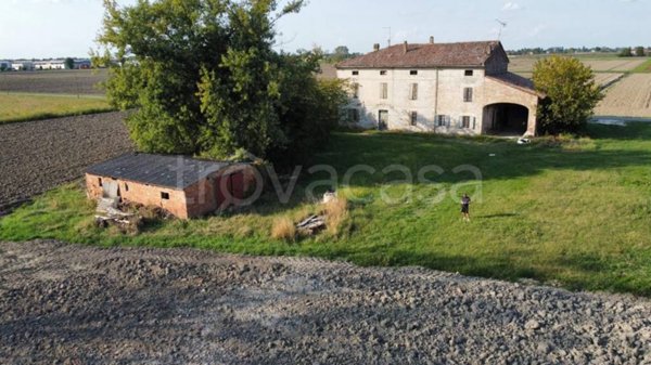 casa indipendente in vendita a Sissa Trecasali in zona Ronco Campo Canneto