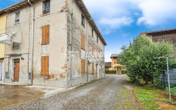 appartamento in vendita a Sissa Trecasali