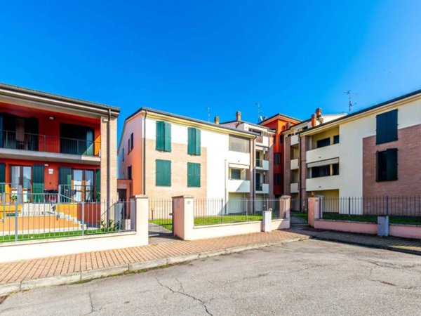 appartamento in vendita a Sissa Trecasali in zona Sissa