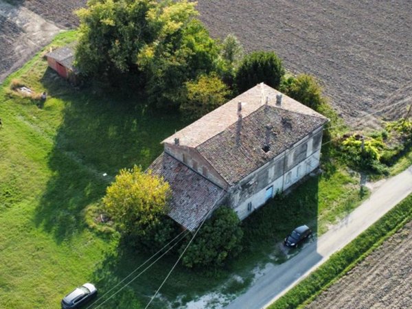 casa indipendente in vendita a Sissa Trecasali