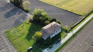 casale in vendita a Sissa Trecasali