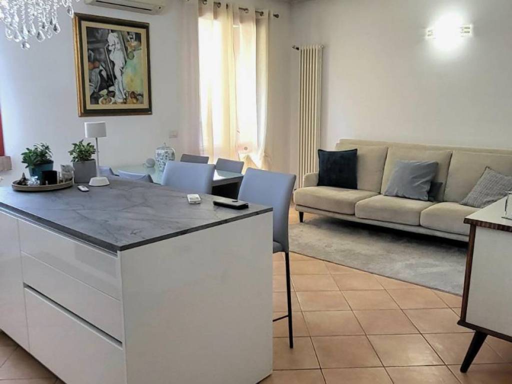 appartamento in vendita a Sissa Trecasali in zona Sissa