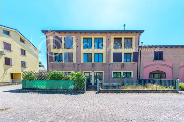 appartamento in vendita a Sissa Trecasali