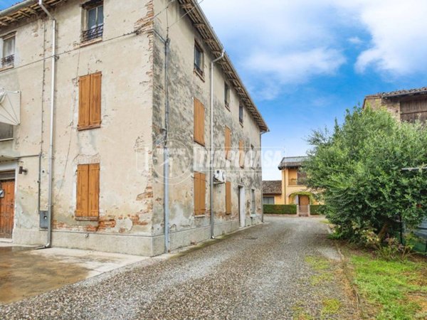 casa indipendente in vendita a Sissa Trecasali in zona Coltaro