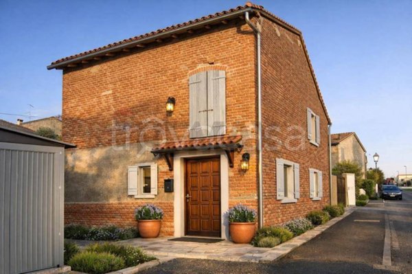 casa indipendente in vendita a Sissa Trecasali