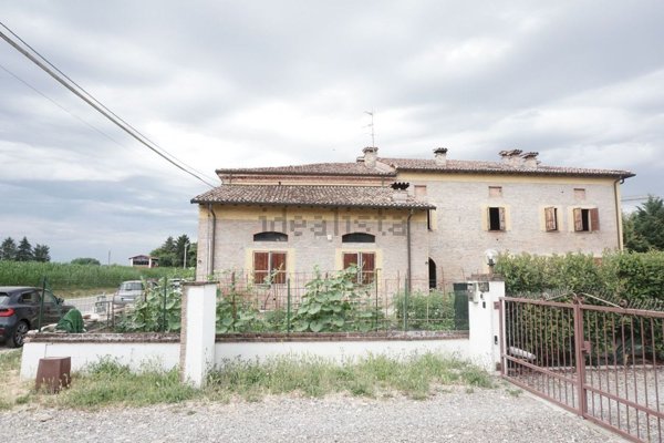 appartamento in vendita a Sissa Trecasali