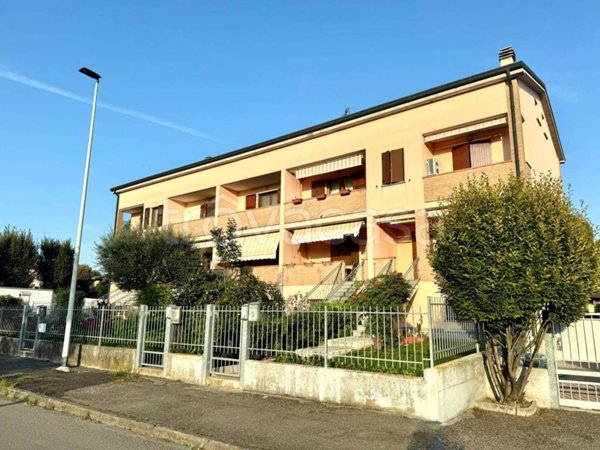 casa indipendente in vendita a Sissa Trecasali in zona Trecasali