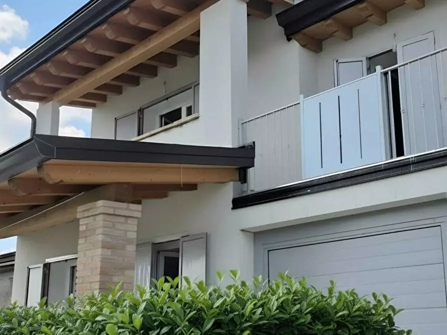casa indipendente in vendita a Sissa Trecasali in zona San Nazzaro