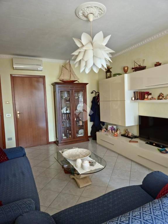 casa indipendente in vendita a Sissa Trecasali in zona Trecasali