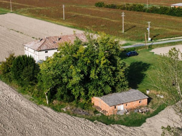 casa indipendente in vendita a Sissa Trecasali