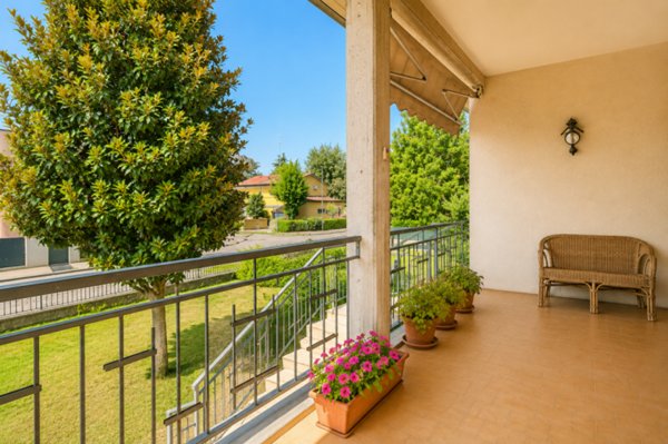casa indipendente in vendita a Sissa Trecasali in zona Trecasali