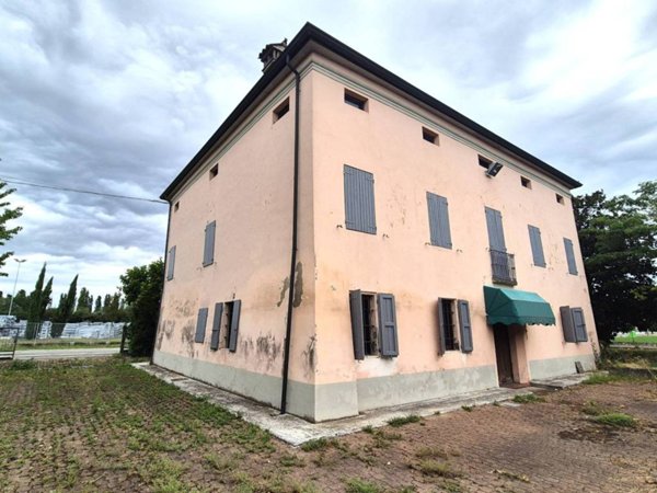 casa indipendente in vendita a Sissa Trecasali in zona Ronco Campo Canneto