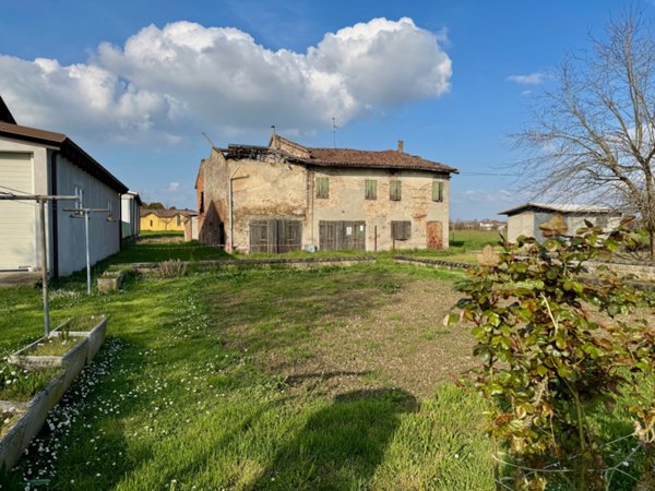 casale in vendita a Sissa Trecasali in zona Ronco Campo Canneto