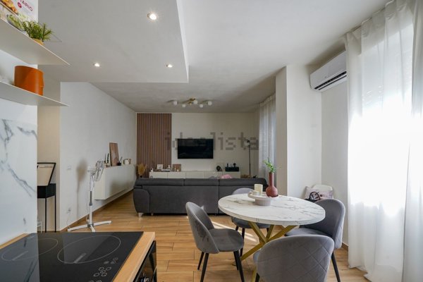 casa indipendente in vendita a Sissa Trecasali in zona Viarolo