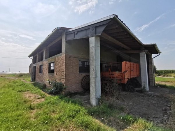 casa indipendente in vendita a Sissa Trecasali in zona Borgonovo