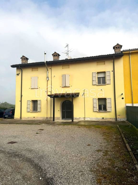 appartamento in vendita a Sissa Trecasali in zona Coltaro