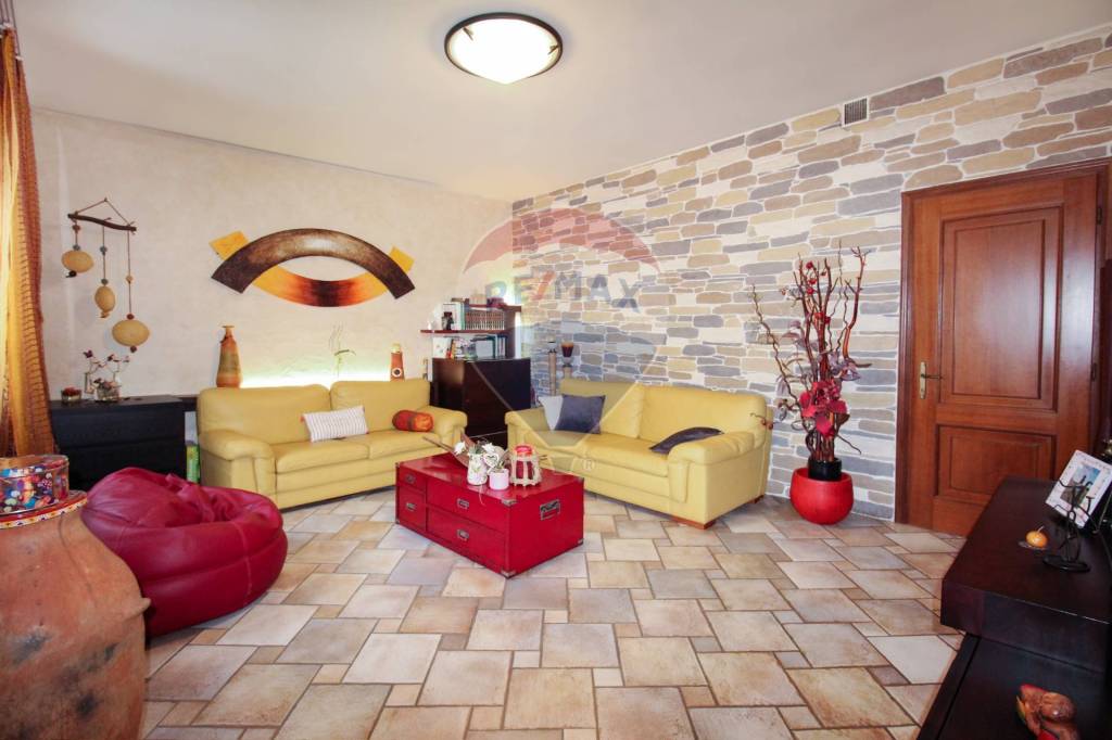 casa indipendente in vendita a Polesine Zibello in zona Zibello