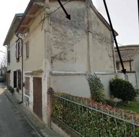 casa indipendente in vendita a Polesine Zibello in zona Polesine Parmense