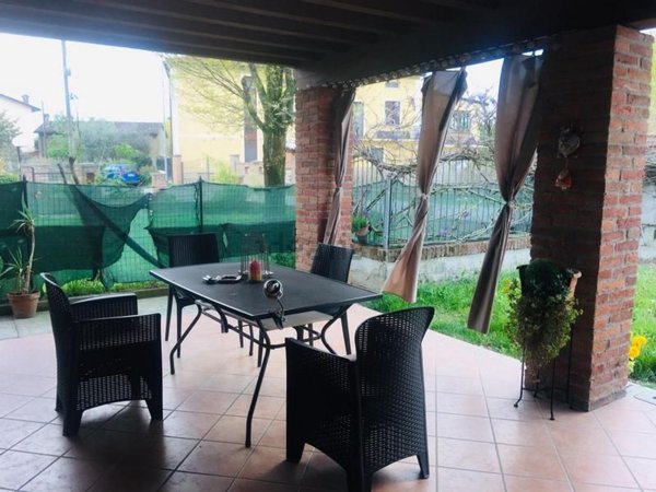 casa indipendente in vendita a Polesine Zibello in zona Zibello