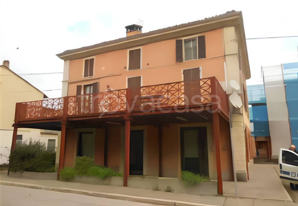 negozio in vendita a Polesine Zibello