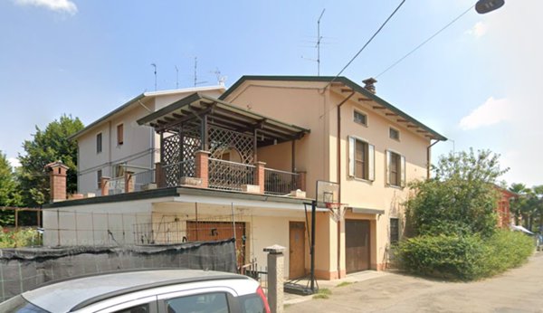 casa indipendente in vendita a Polesine Zibello in zona Zibello