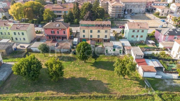 appartamento in vendita a Polesine Zibello in zona Zibello