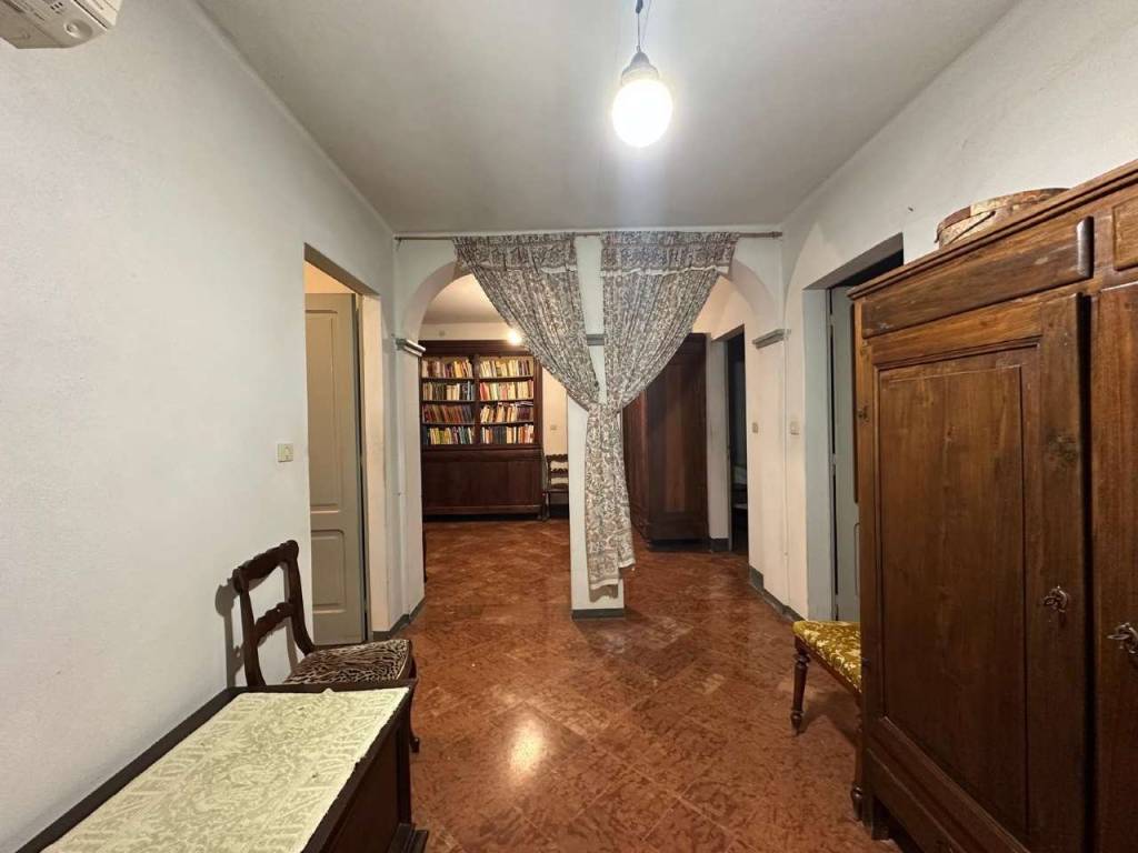 casa indipendente in vendita a Polesine Zibello in zona Polesine Parmense