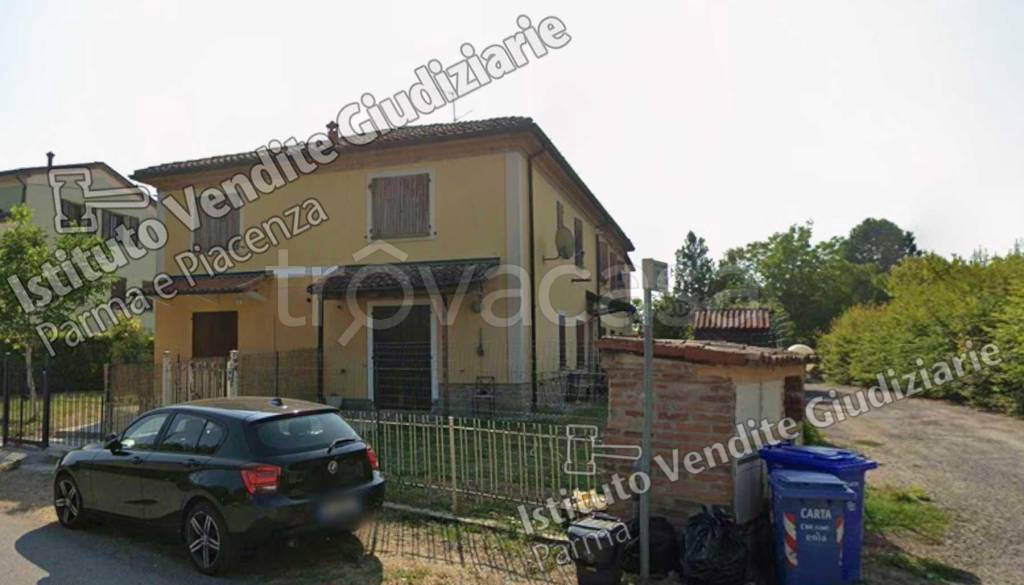 appartamento in vendita a Polesine Zibello in zona Zibello