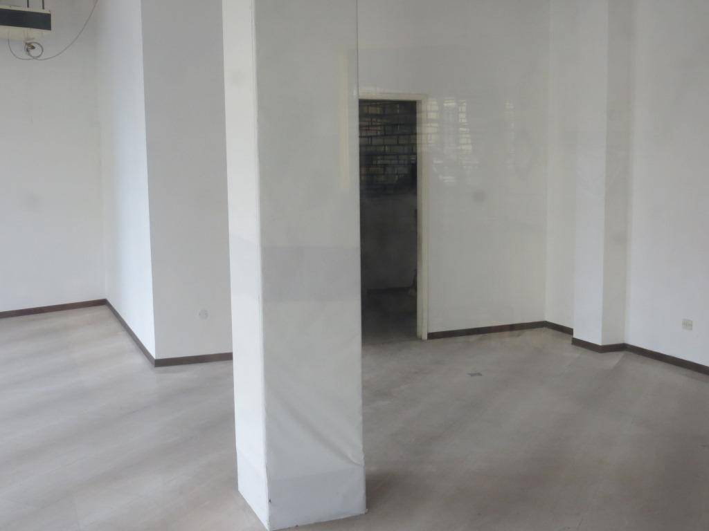 negozio in vendita a Sorbolo Mezzani in zona Sorbolo